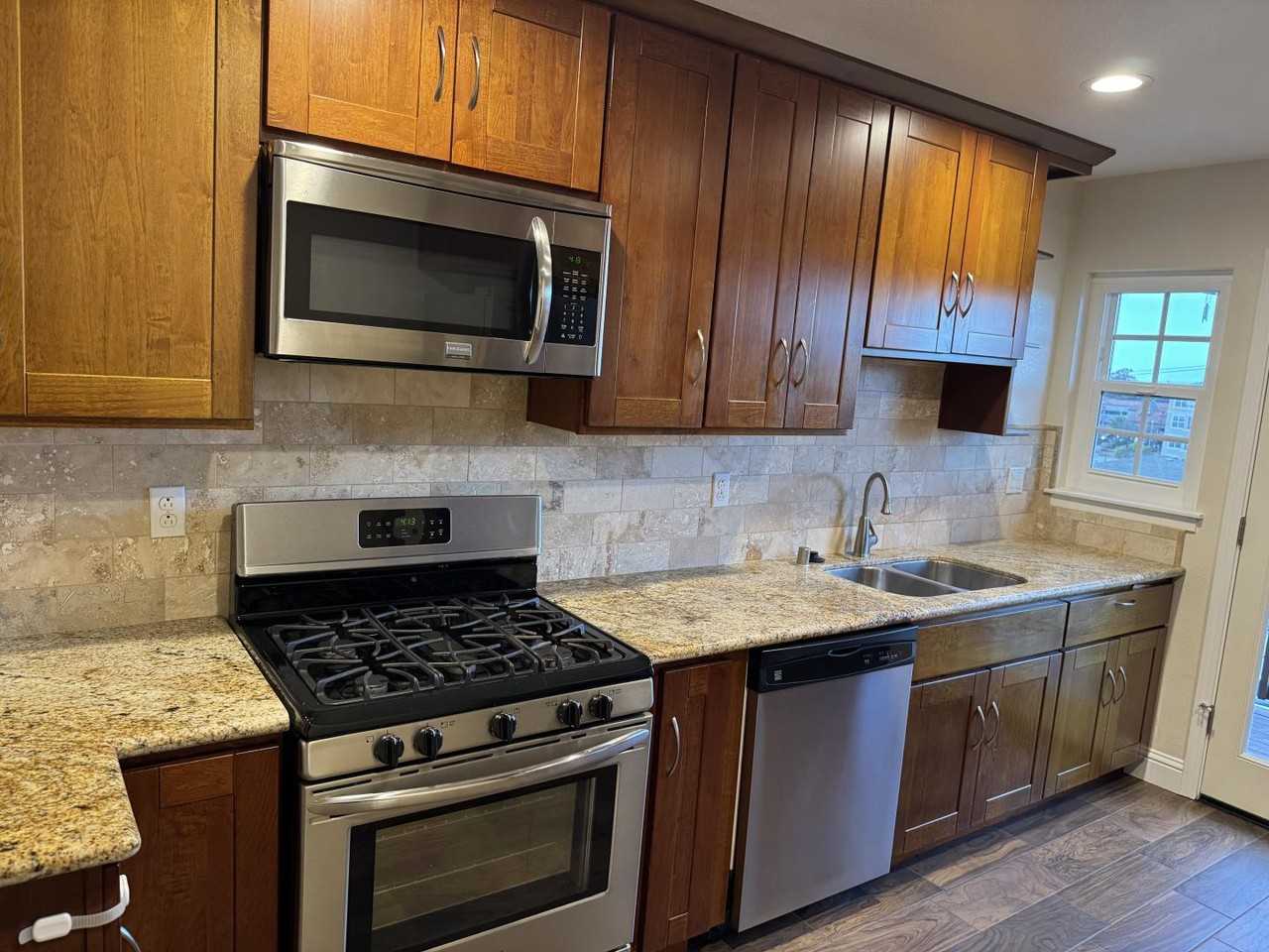 1320 Magnolia Ave #1320 - Photo 2 of 8