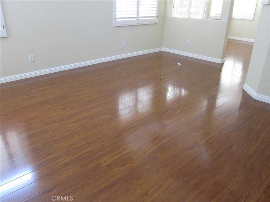23801 Sierra Oak Dr #23801 - Photo 2 of 8