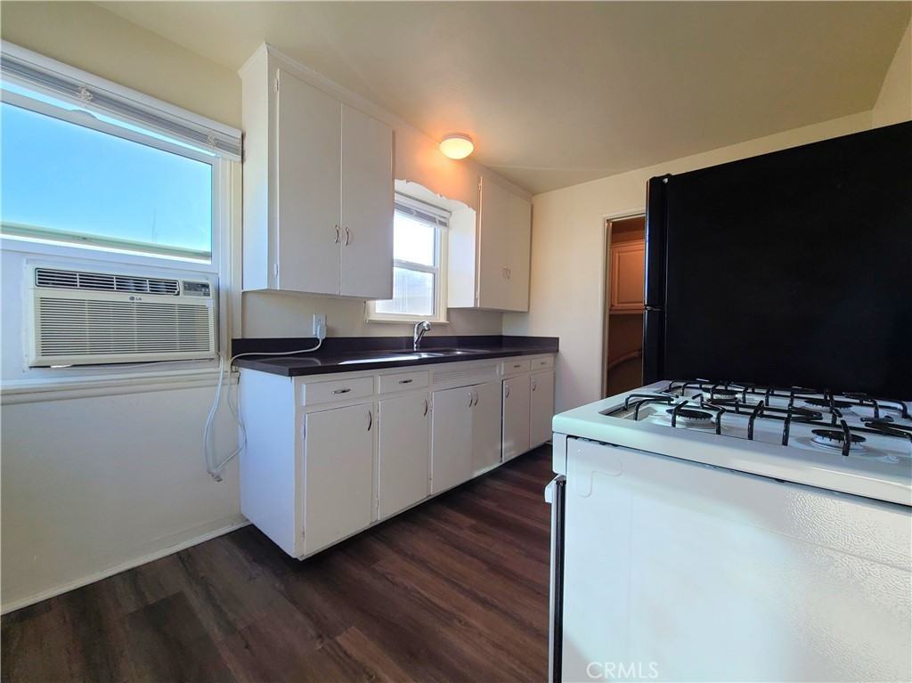 12183 2nd St #12183 - Photo 7 of 16