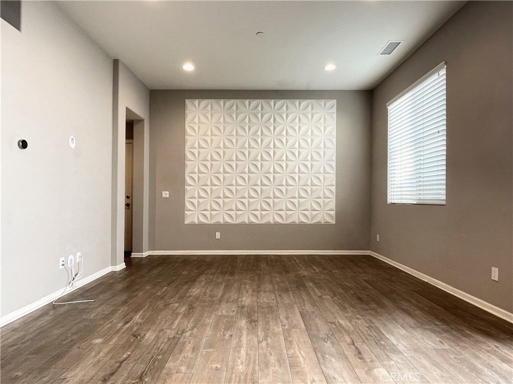 355 Catalina Way #355 - Photo 3 of 21