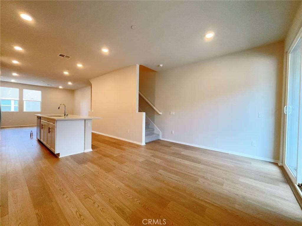 2717 Nash Ct #2717 - Photo 2 of 21