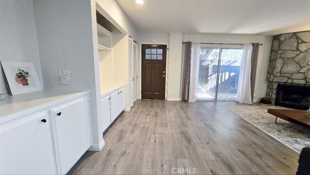 2616 Andover Ave #2616-4 - Photo 3 of 19