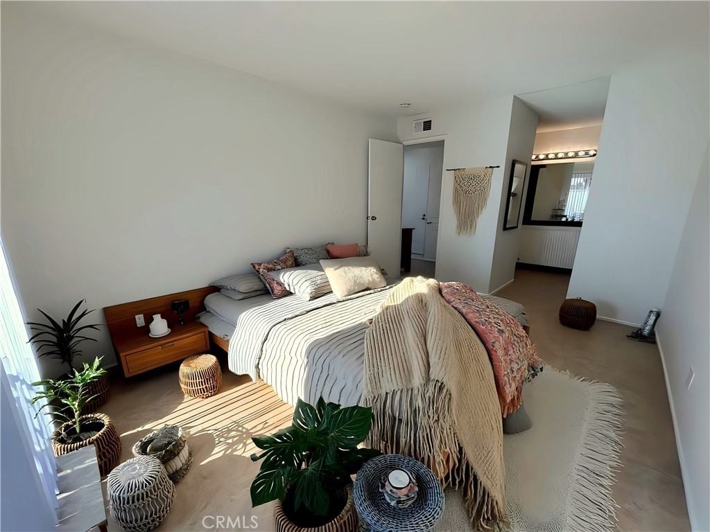 51049 Eisenhower Dr #51049-2 - Photo 6 of 21