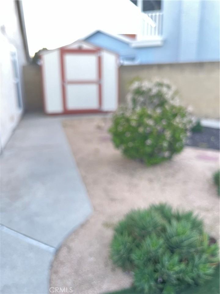 7421 Warren Cir #7421 - Photo 4 of 11