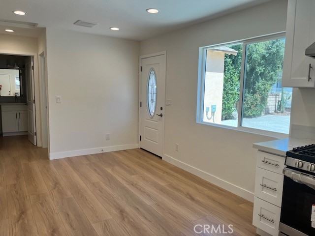 419 S Heliotrope Ave #419-1 - Photo 6 of 15