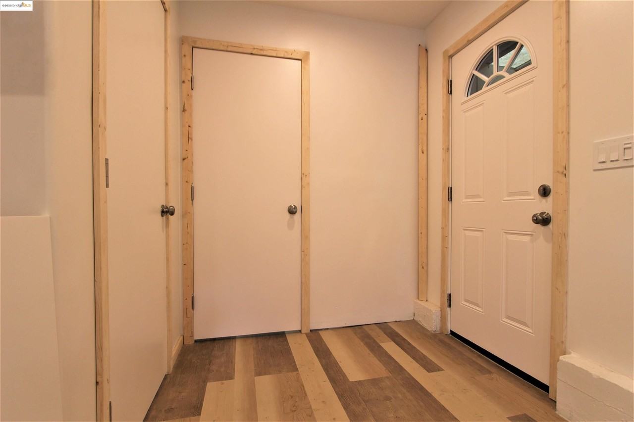 7909 Winthrope St #7909 - Photo 5 of 12