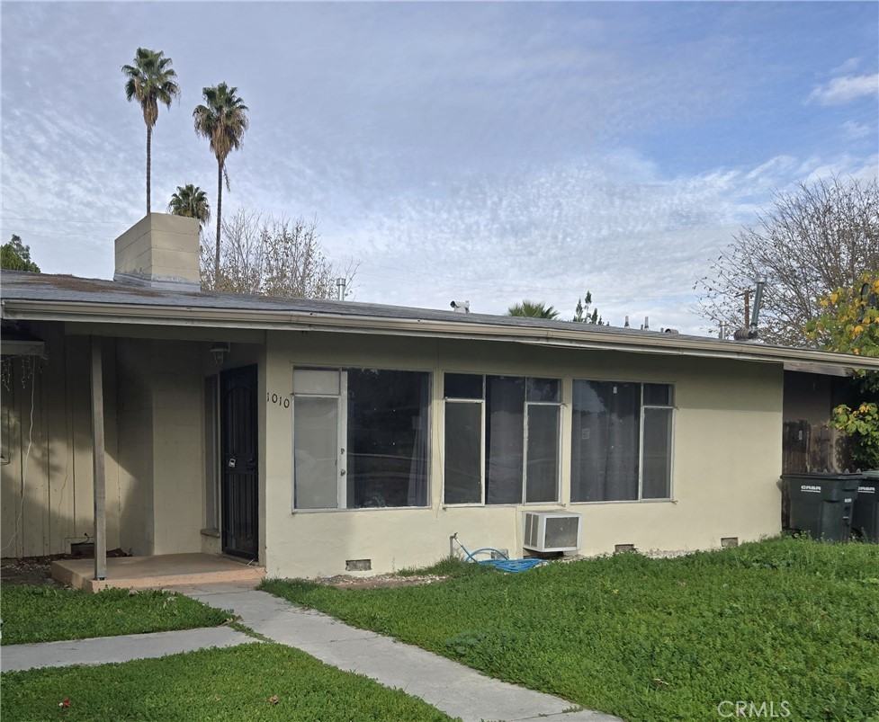 1010 E Campus Way #1010 - Photo 3 of 14