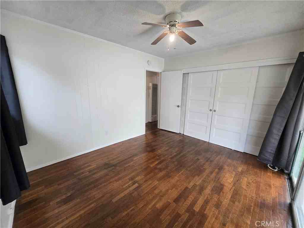 1010 E Campus Way #1010 - Photo 5 of 14