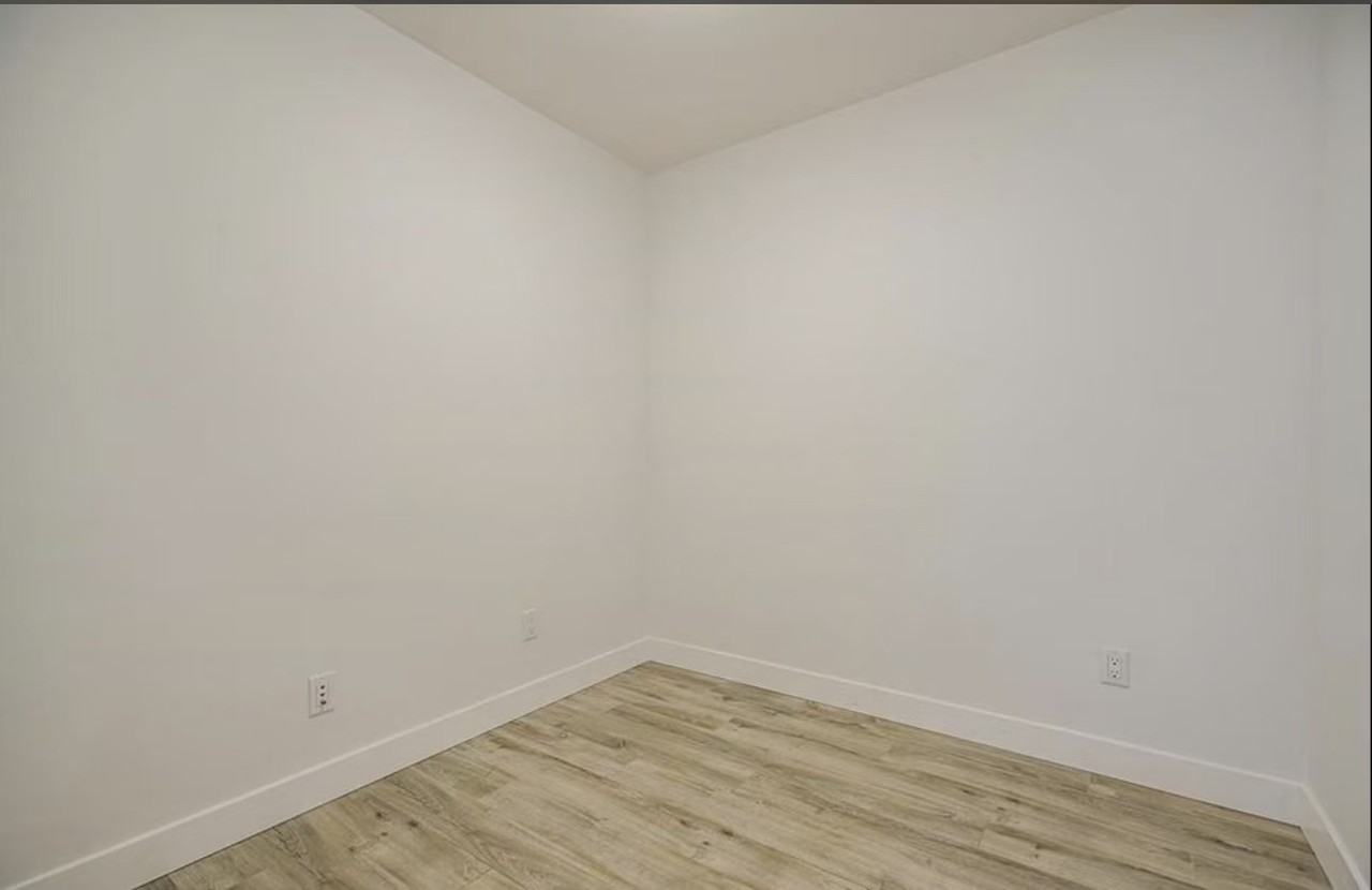 5600 201A Street - Photo 7 of 11