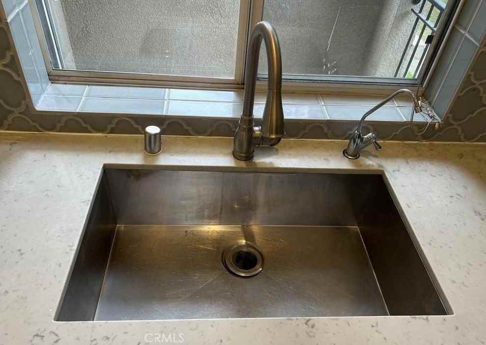 3801 Orangewood #3801 - Photo 4 of 16