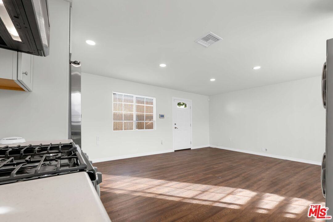 2279 India St #2279 - Photo 2 of 34