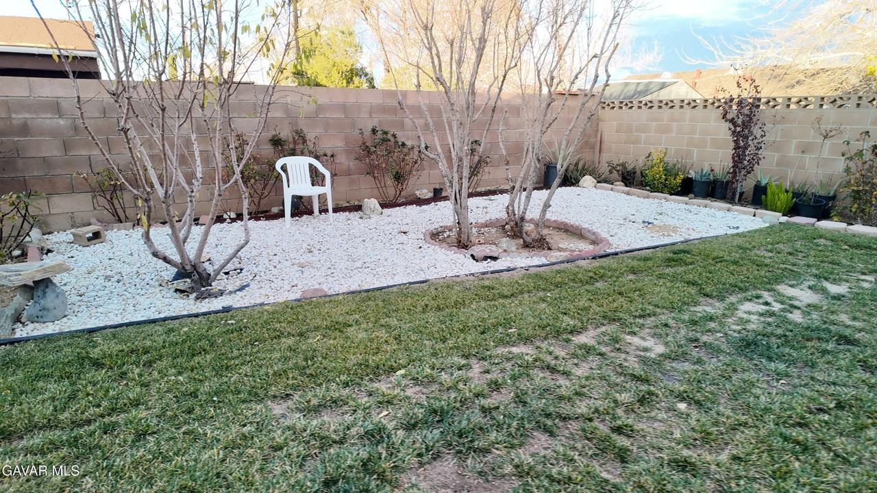 38616 Division St #38616 - Photo 3 of 14