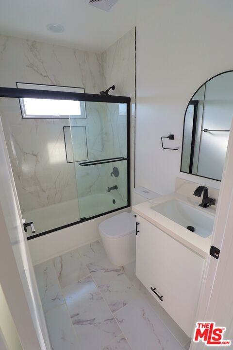 776 1/2 W 25th St #776 - Photo 2 of 13