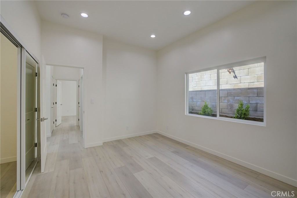 10922 Garden Grove Ave #10922 - Photo 5 of 15