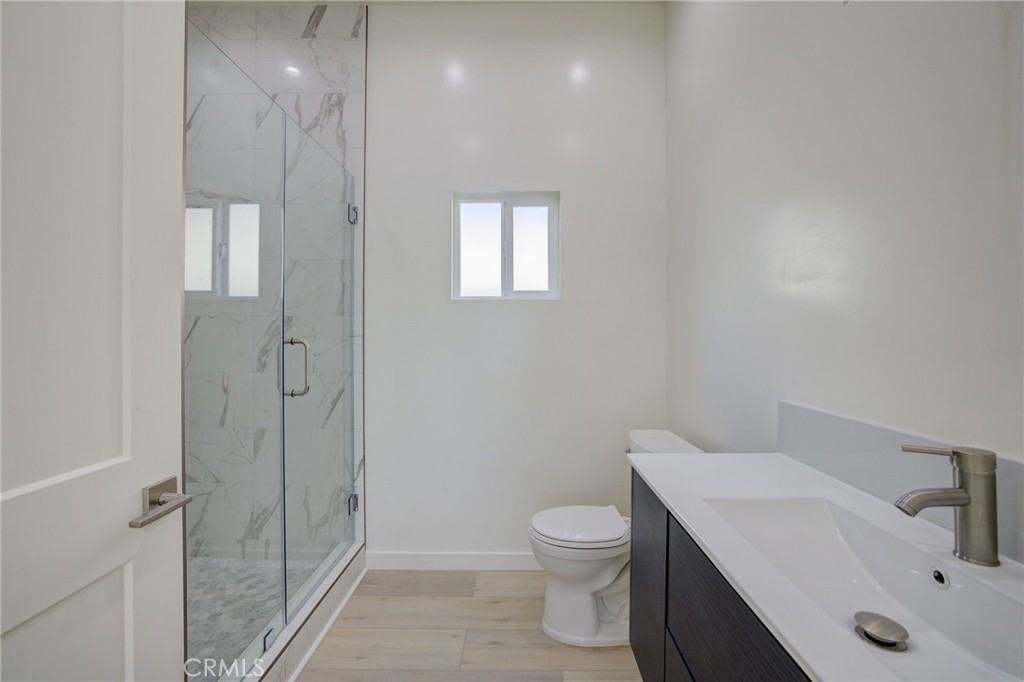 10922 Garden Grove Ave #10922 - Photo 6 of 15