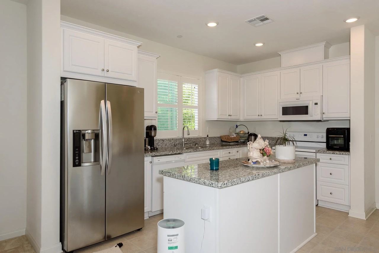 10761 Ensworth Way #10761 - Photo 2 of 38