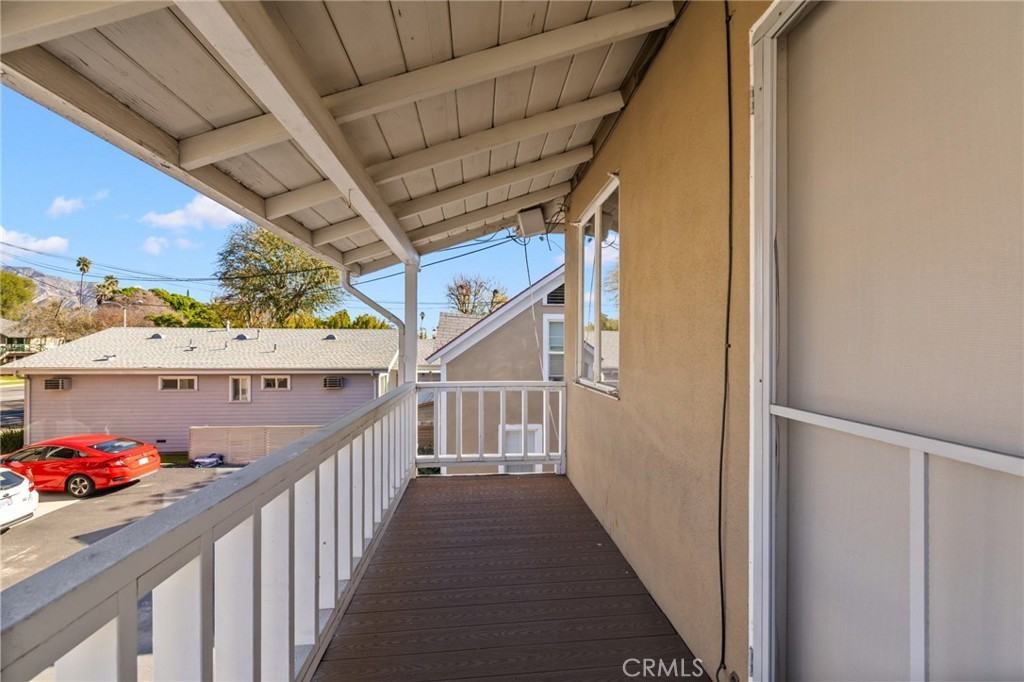 1124 Cordova St #1124-2 - Photo 7 of 27