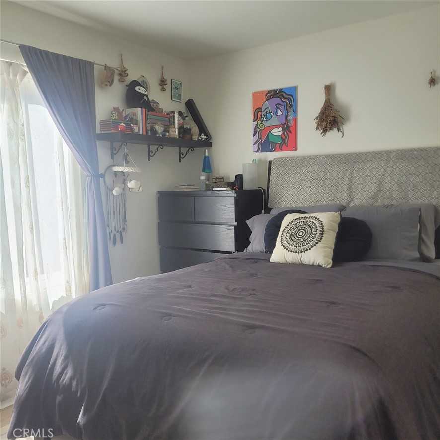 23216 Orange Ave #23216 - Photo 6 of 8