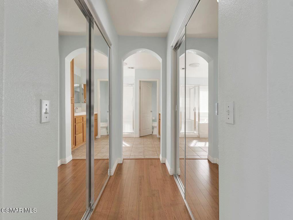 3865 Angeline St #3865 - Photo 6 of 26