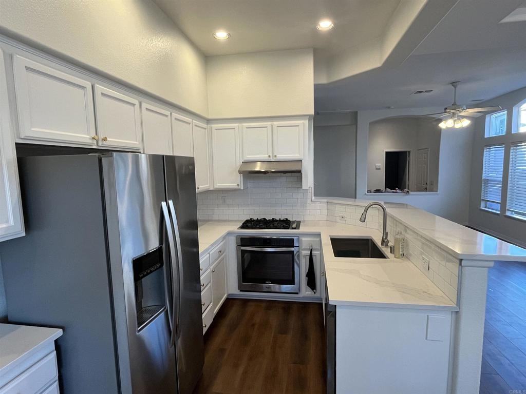 7677 Hazard Center Dr #7677 - Photo 7 of 13