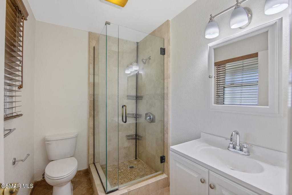 166 Knollwood Dr #166 - Photo 5 of 17