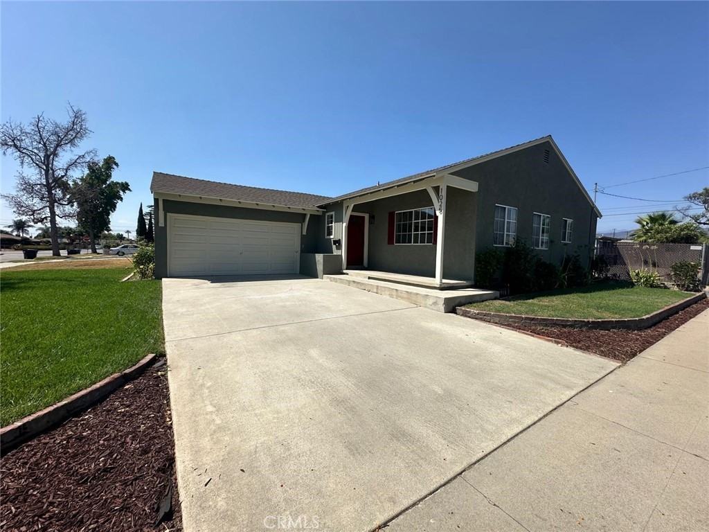 1025 Bonnie Brae St #1025 - Photo 7 of 13