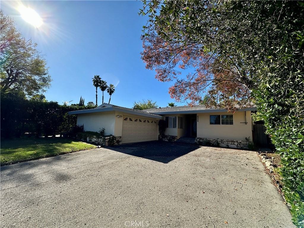 5339 Hazeltine Ave #5339 - Photo 2 of 50