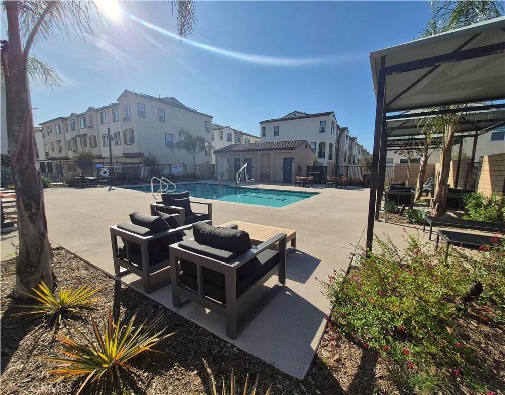 2137 Cumberland #2137 - Photo 5 of 24