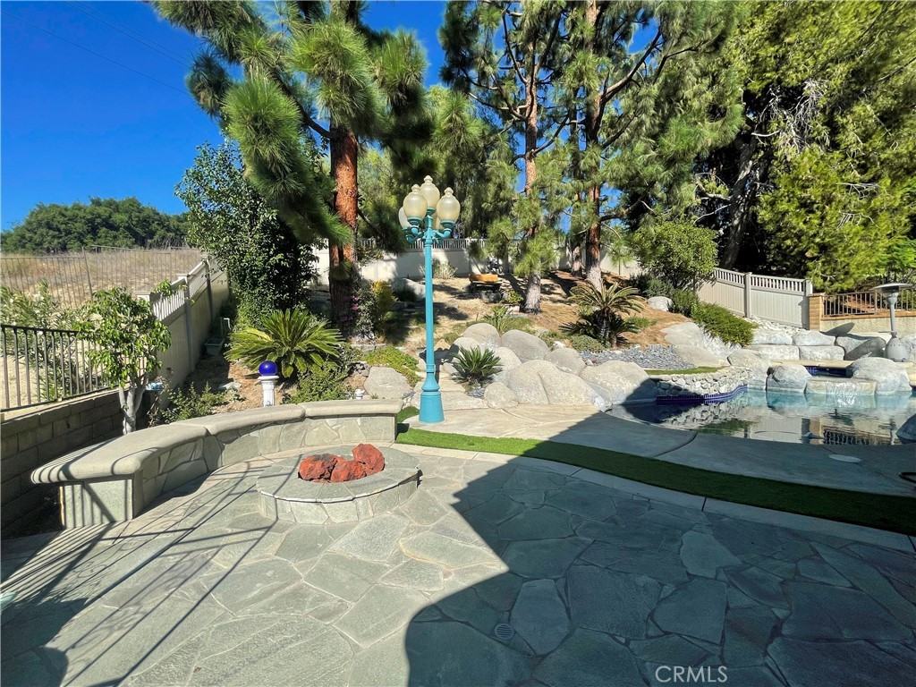 27 Canyon Rim Rd #27 - Photo 7 of 16