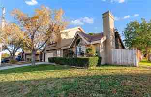 featured image of 5100 Cliff Rose Dr #5100