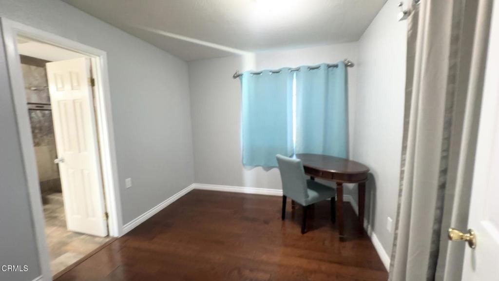 2235 Cloyne St #2235 - Photo 2 of 9