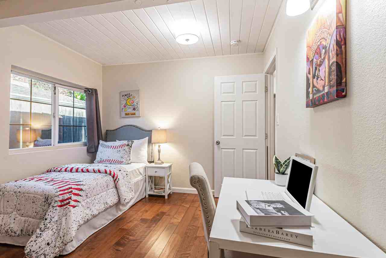 370 Hamilton Ave #102 - Photo 7 of 14