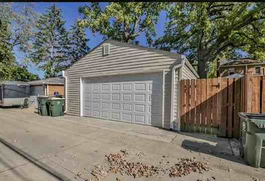 8534 Morton Ave #NA - Photo 3 of 16