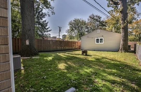 8534 Morton Ave #NA - Photo 4 of 16