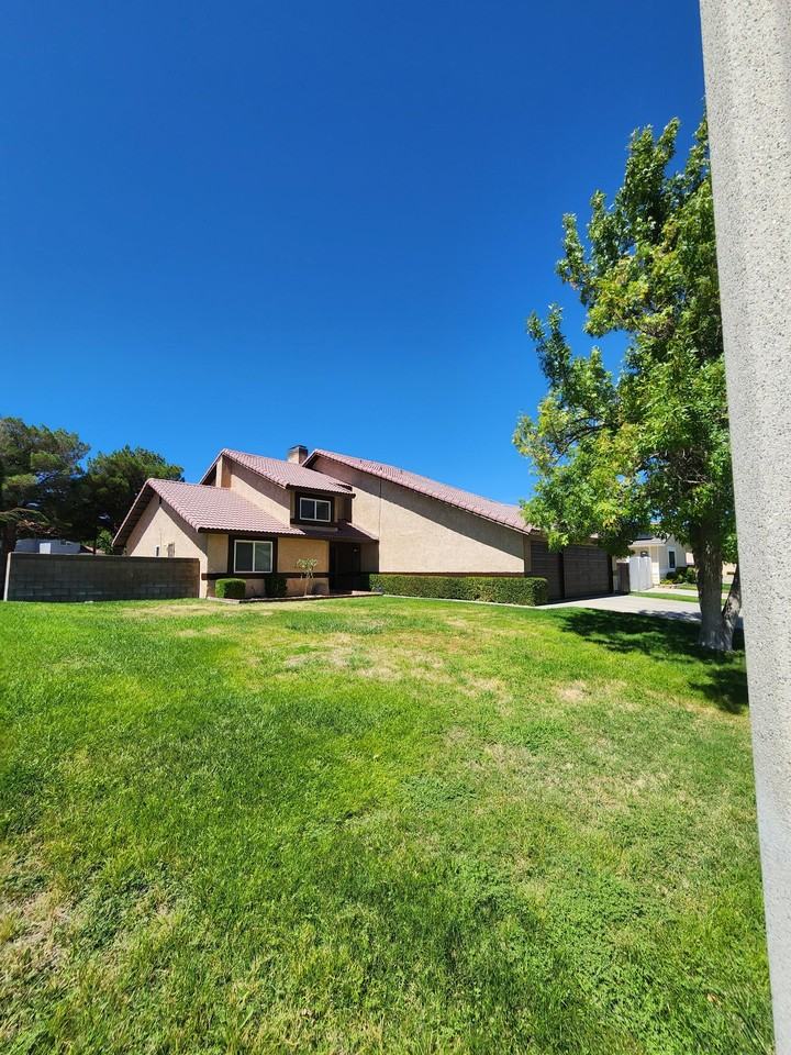 44335 Sedona Way #NA - Photo 2 of 13