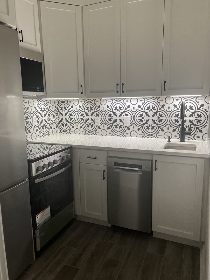 5469 Southwood Dr #2 - Photo 5 of 11