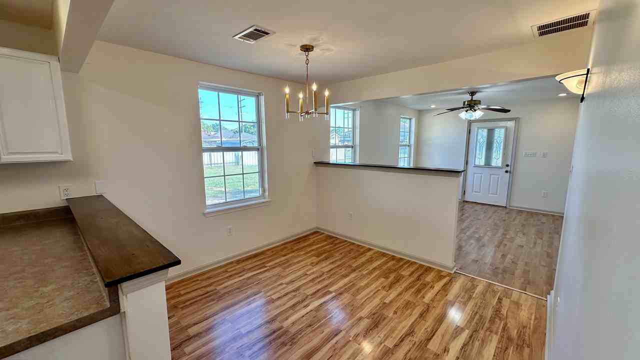 413 Trist Pl #NA - Photo 5 of 21