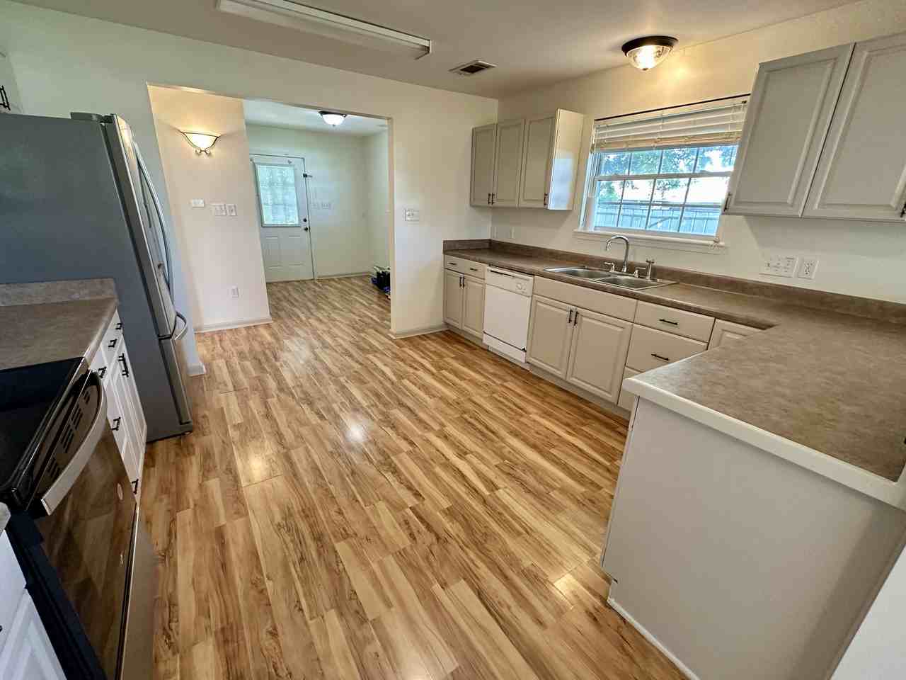 413 Trist Pl #NA - Photo 6 of 21