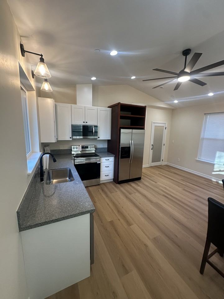 12 Mast Ct Unit A #NA - Photo 3 of 22