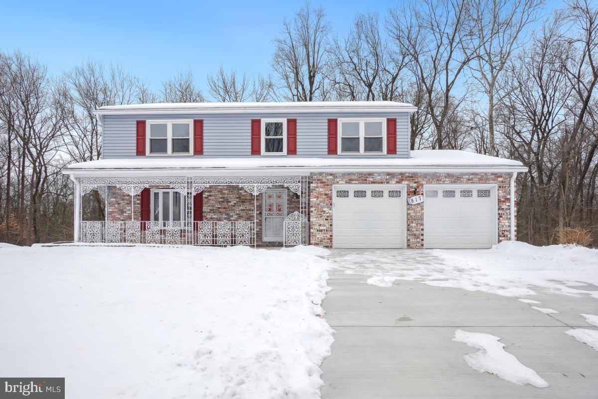 817 Falcon Dr #NA - Photo 2 of 30