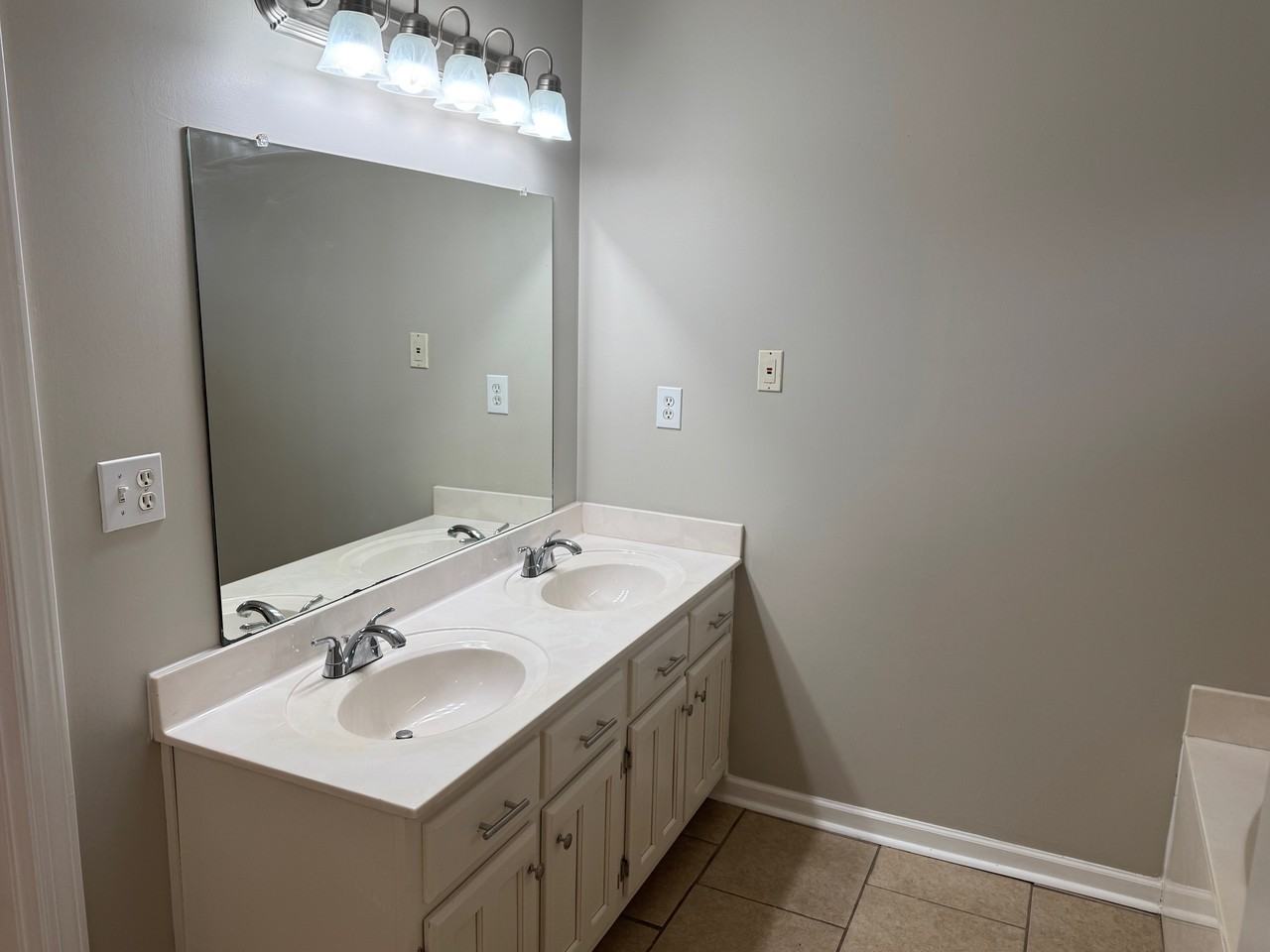 769 Burton Ln #1 - Photo 6 of 10