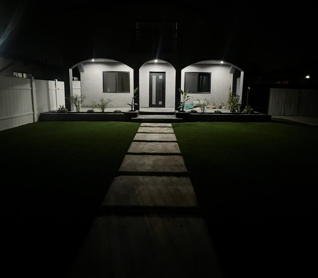 13935 Valerio St #NA - Photo 2 of 19