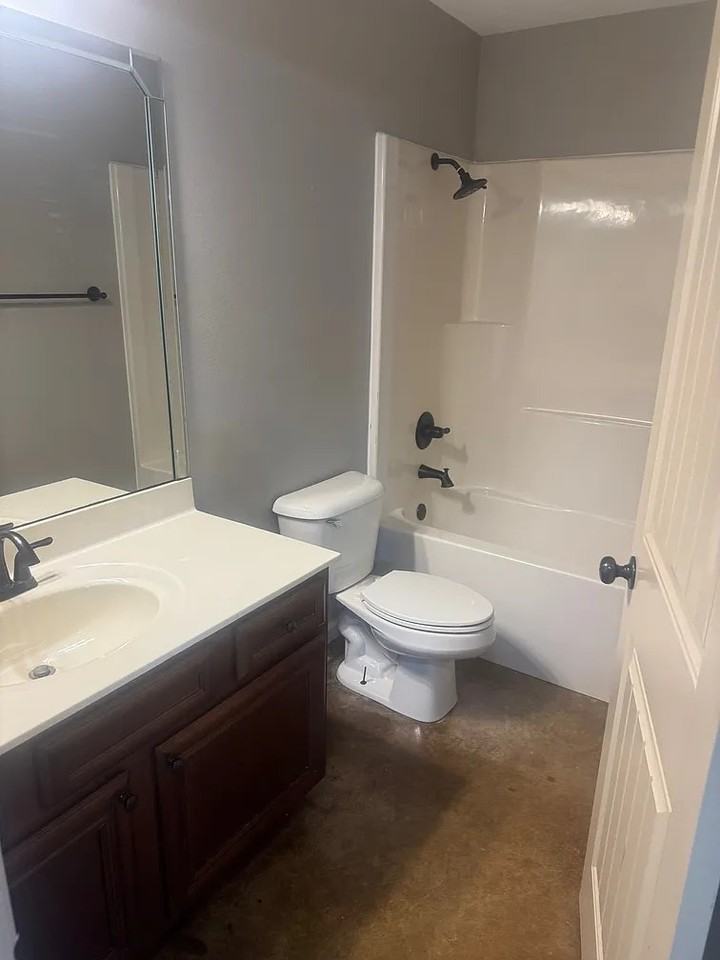 5375 Sanson Drive - Photo 5 of 10