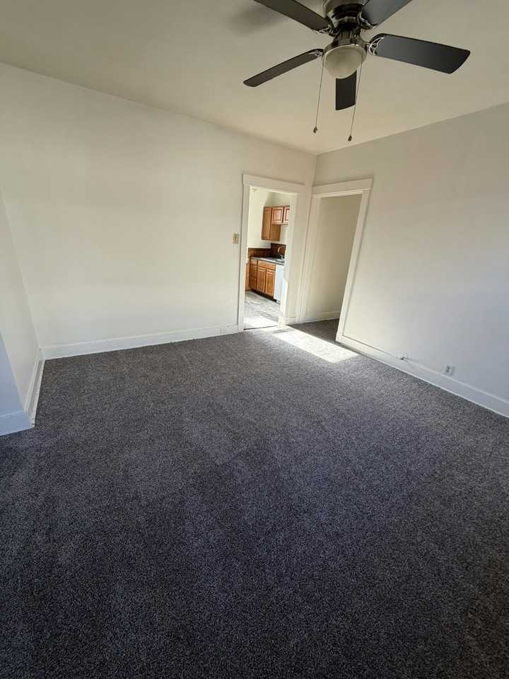 3825-3827 Brighton Road, Unit 3825 - Photo 2 of 8
