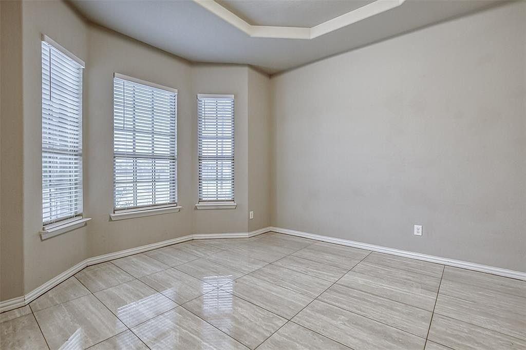 2013 San Marino Ln - Photo 6 of 36