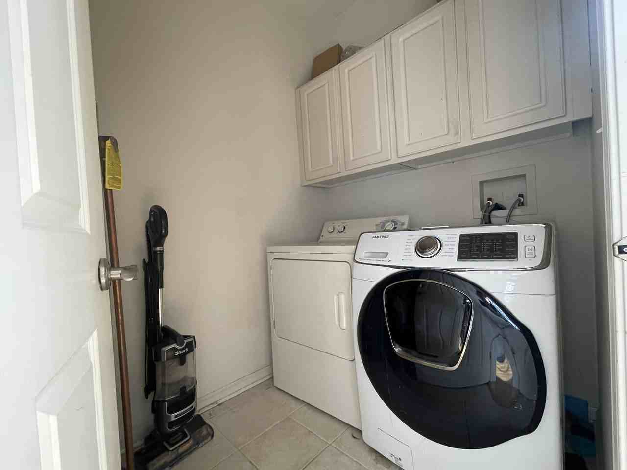 4702 N Lamon Ave #1 - Photo 7 of 23