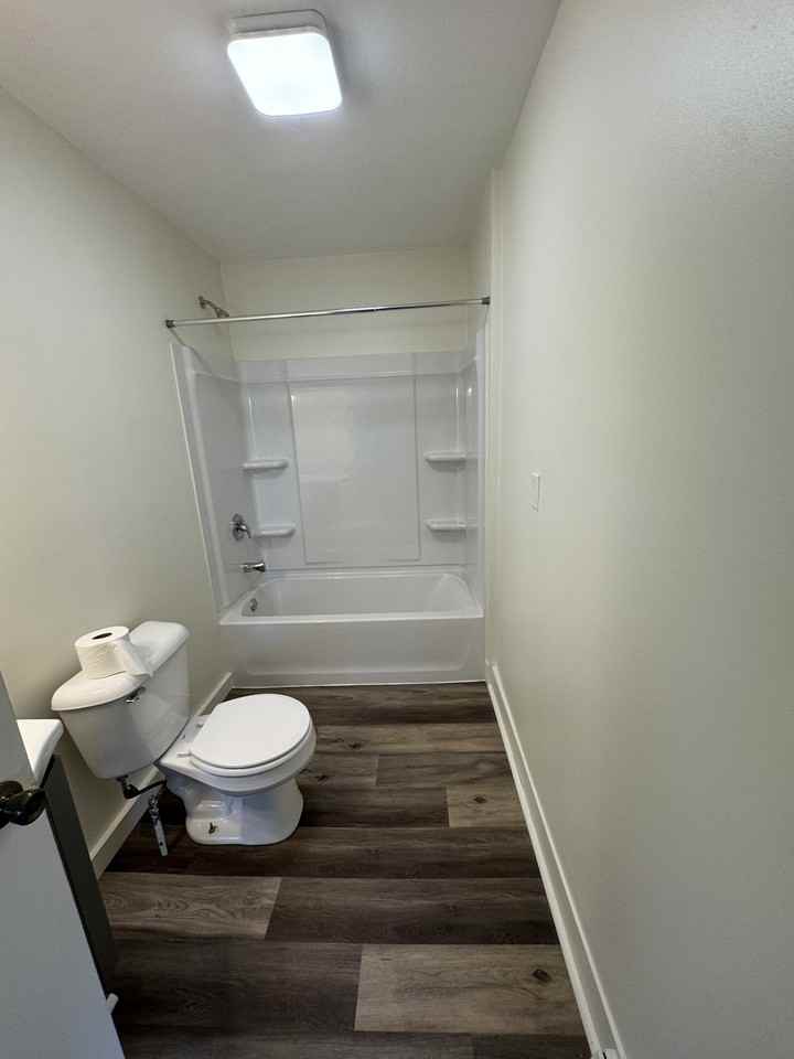 1614 Lasalle Street - Photo 4 of 10