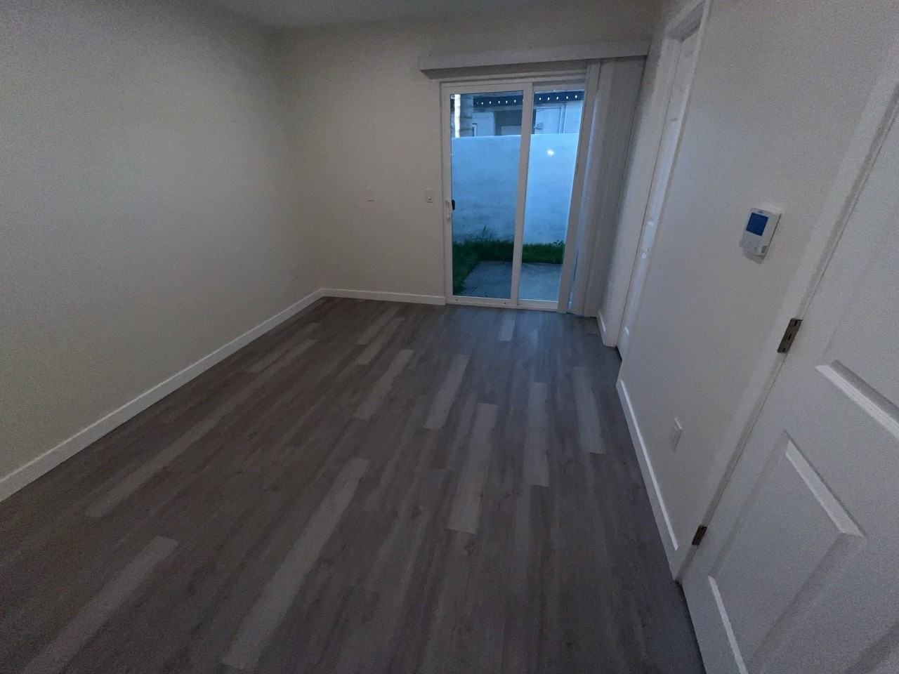 1875 Julian Ave 92113 - Photo 4 of 11