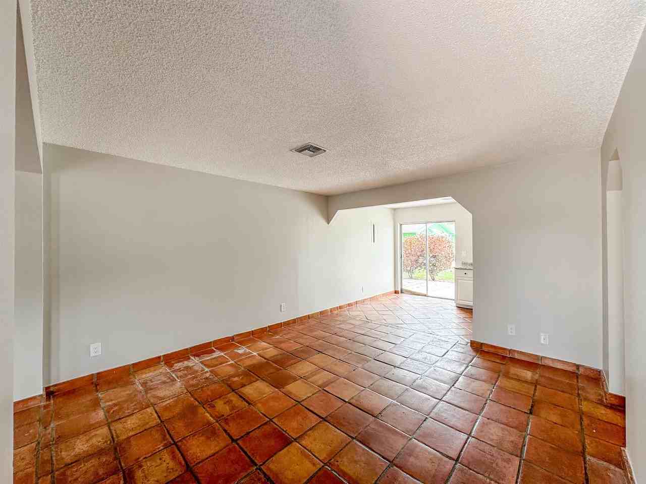 2735 Richard Road - Photo 2 of 15