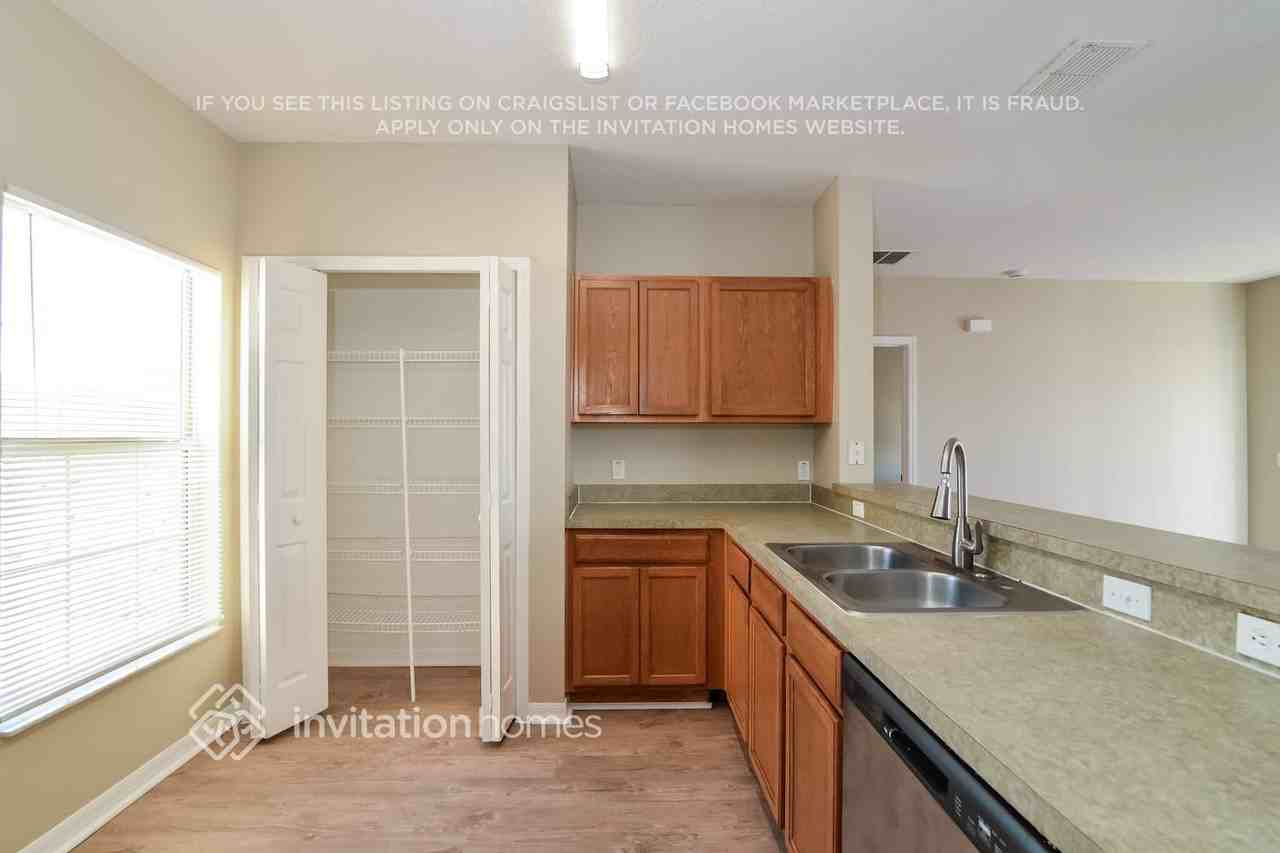 910 Cumberland Dr - Photo 7 of 17